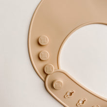 Load image into Gallery viewer, Crème Brûlée | Catch Me Bib